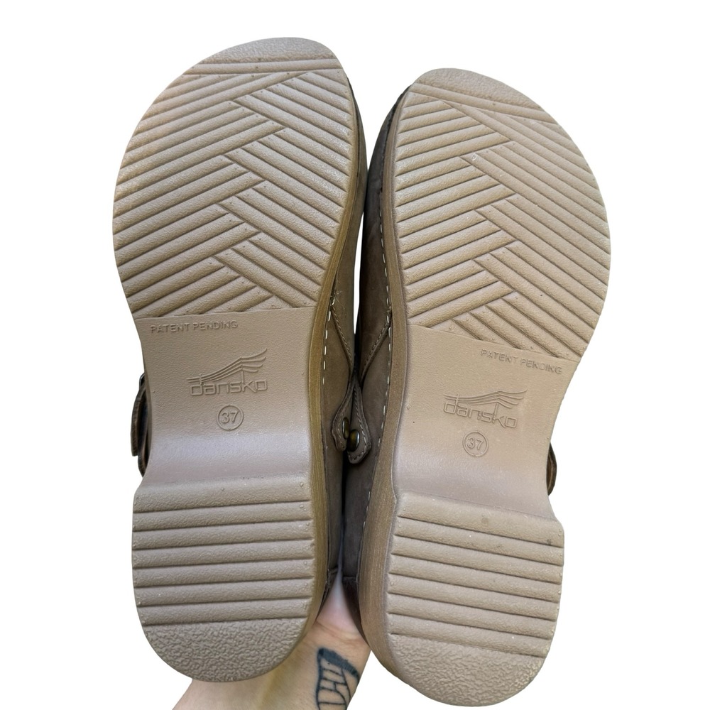 Dansko Berry Backless Women's Clog in Mushroom Burnished Nubuck Mule 37 - Picture 8 of 8